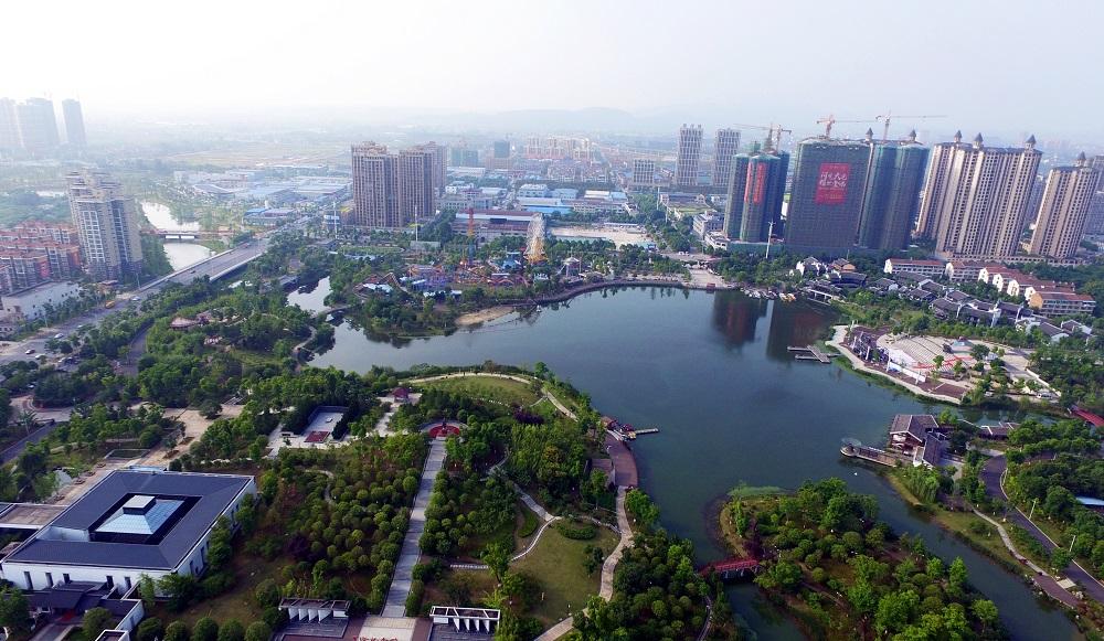 公司承建的常德市丁玲公園新建工程（一標）榮獲全國市政金杯示范工程、國家優質工程